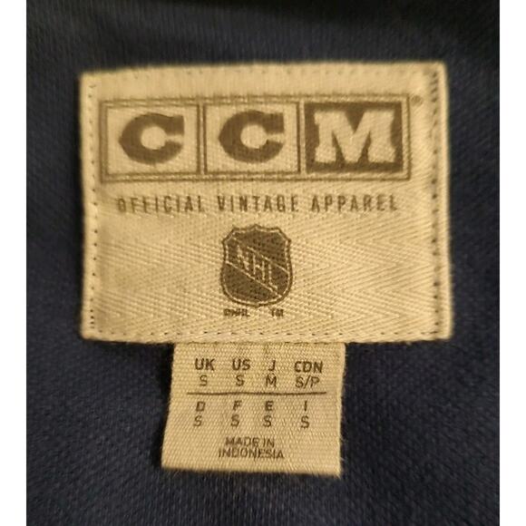 Men's CCM New York Rangers Varsity Jacket Blue NHL Zip Up 2016 Retro Style Small - Picture 4 of 5